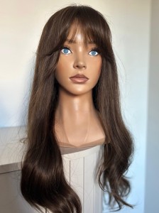 Peruka z grzywką z włosów dziewiczych MAYA 55 cm 